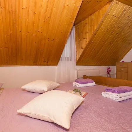 Priska1700 Apartment *